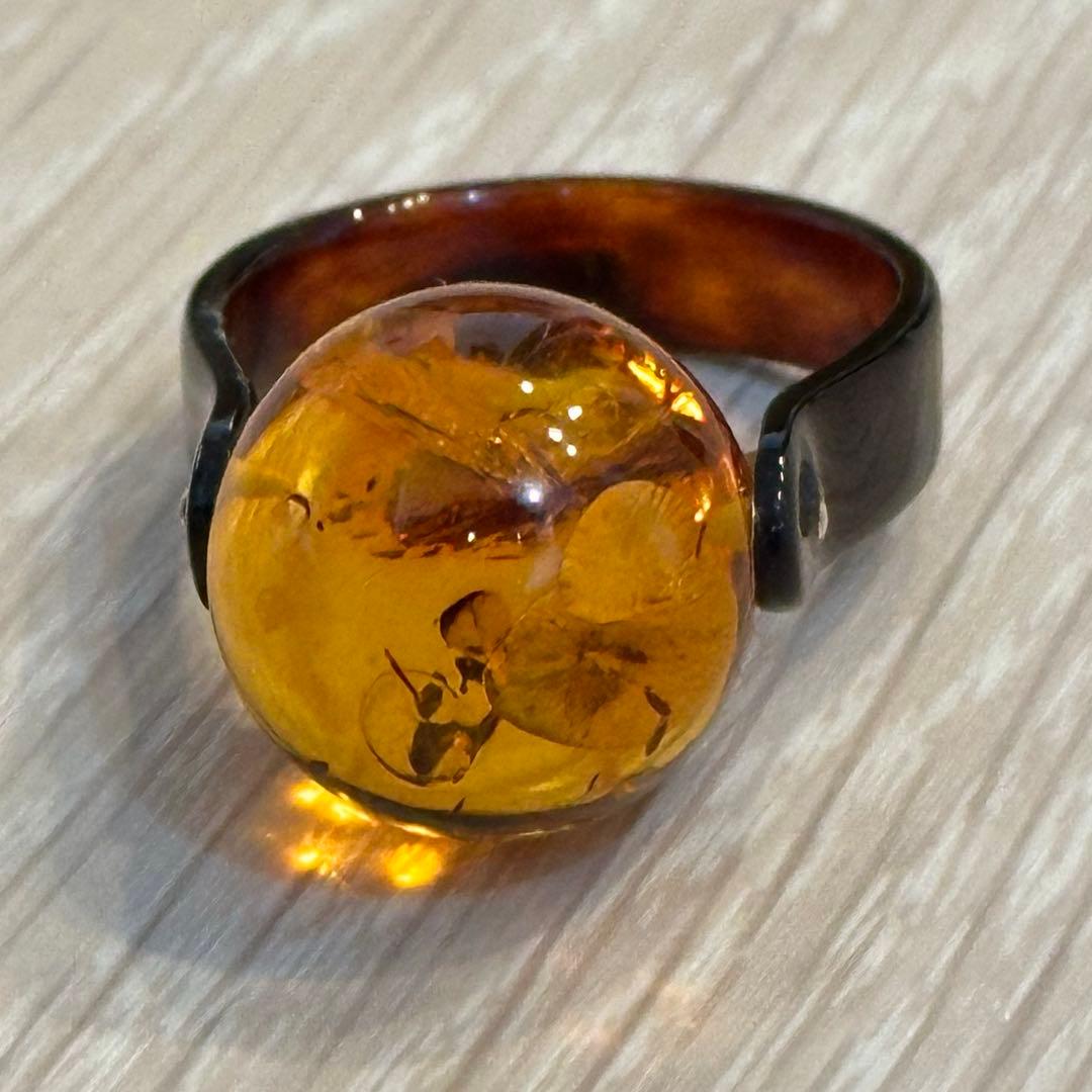 【美品】琥珀と鼈甲の指輪