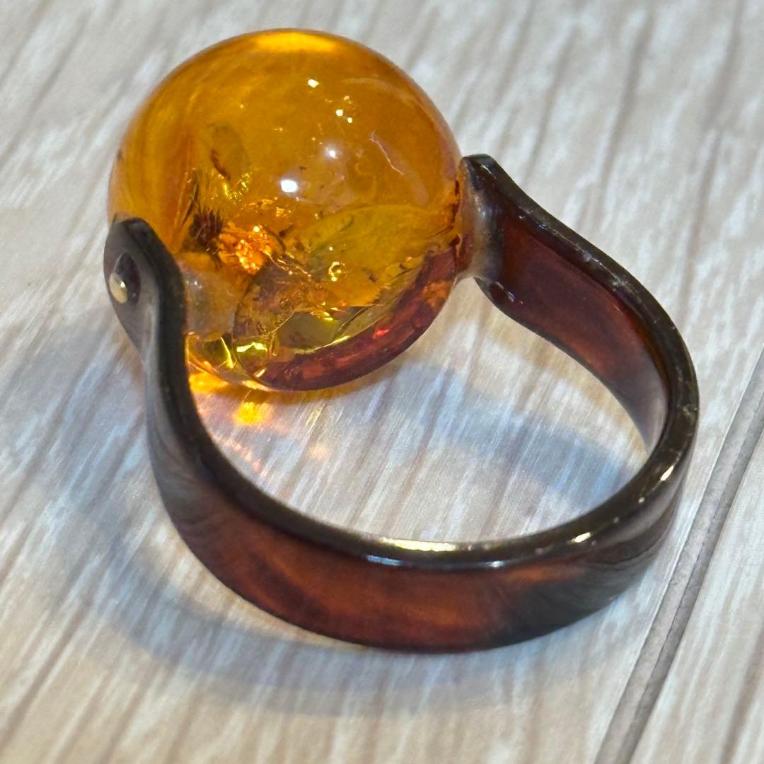 【美品】琥珀と鼈甲の指輪