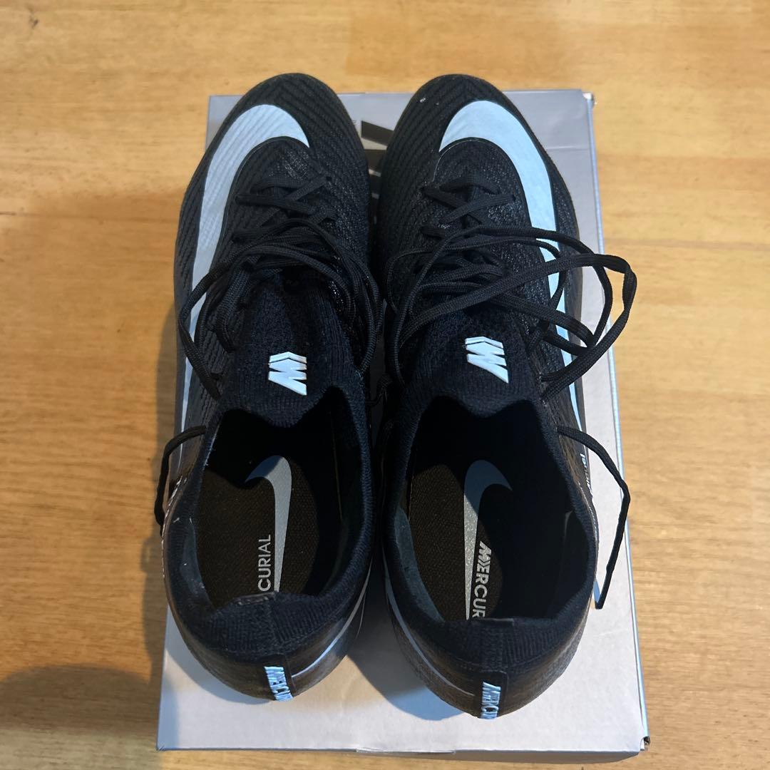 Nike マーキュリアル サッカースパイク