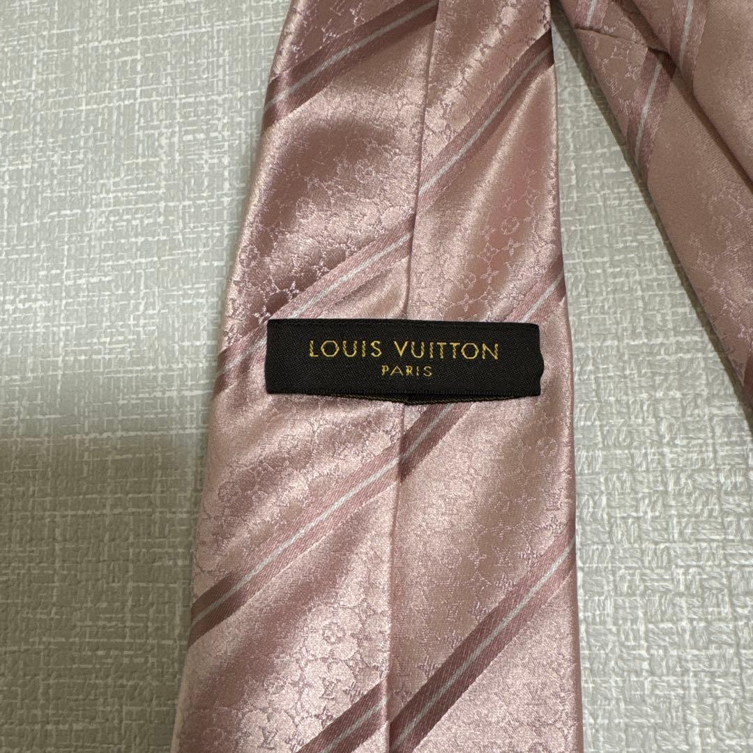 LOUIS VUITTON ピンク ストライプ ネクタイ
