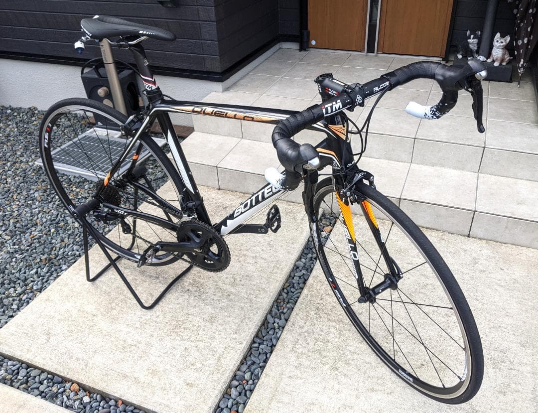 引取限定 極上美品 Bottecchia ロードバイク コンポ105 超軽量