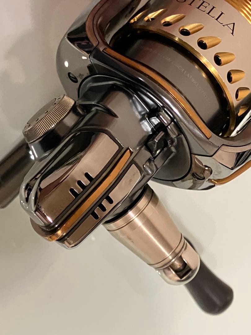 美品　シマノ　ステラ　2500S スピニングリール　機関良好