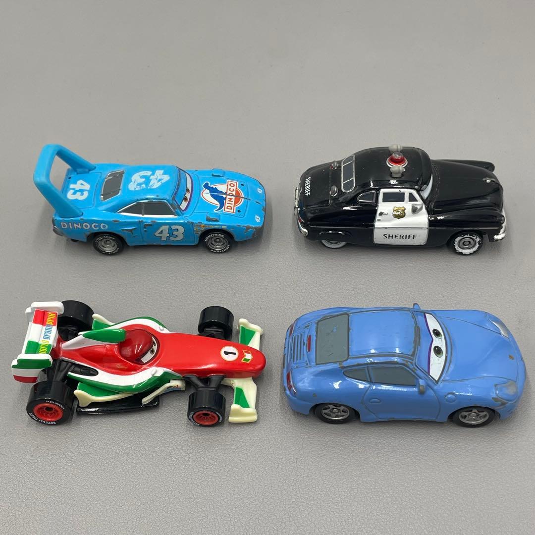 トミカ　カーズ　12台セット