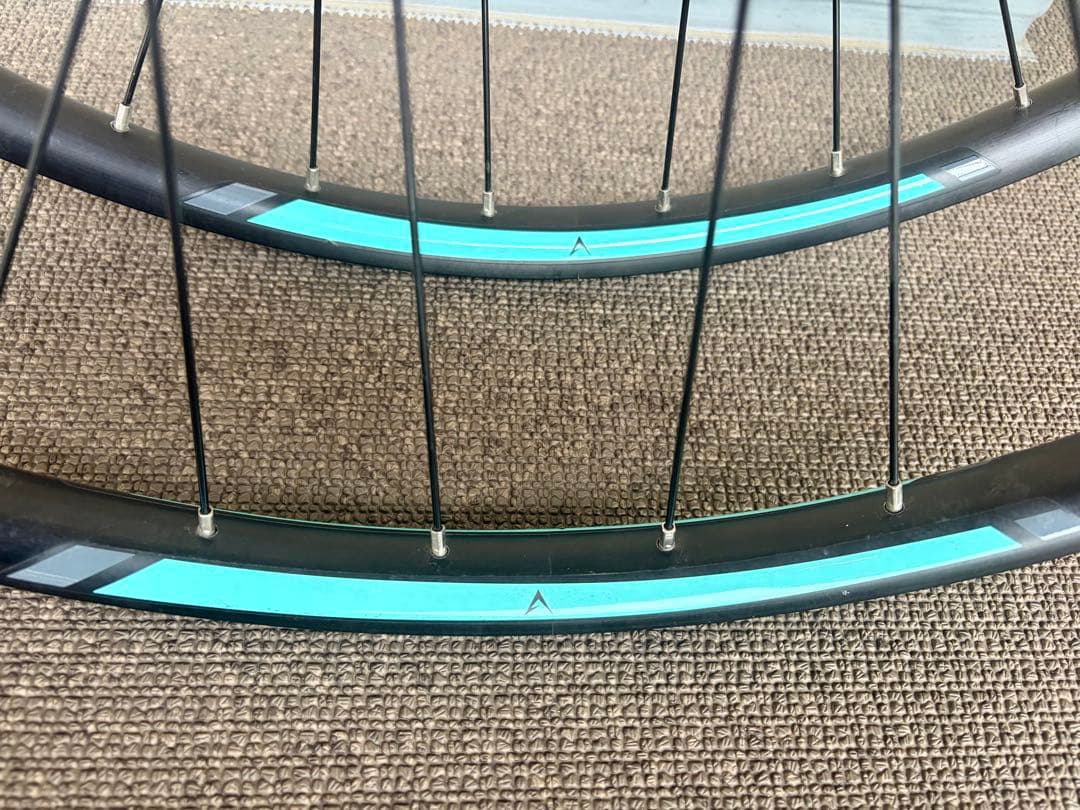 -*-様 ✨完成車外し29インチMTBホイール前後シマノHG CenterLoc
