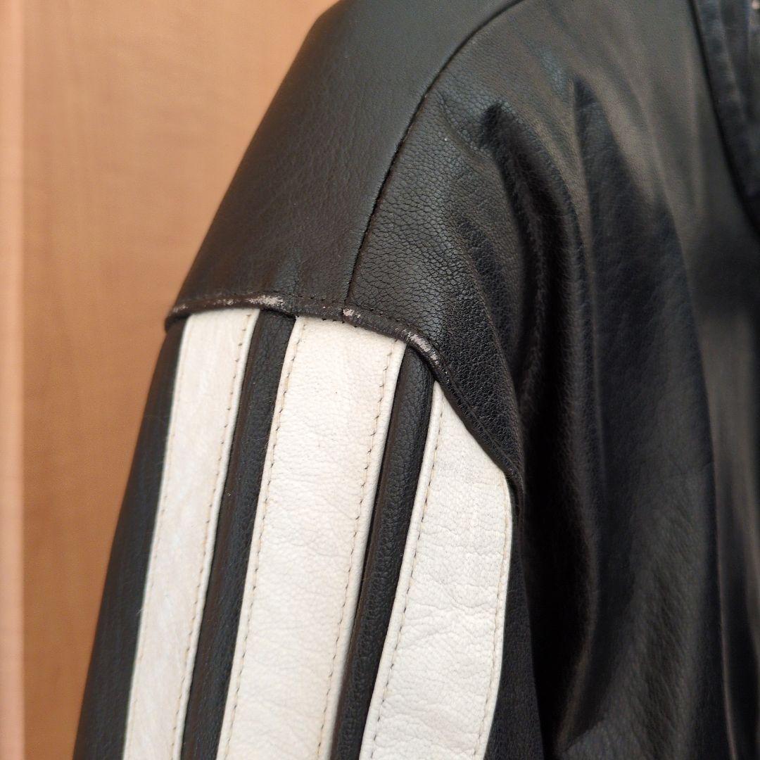 adidas ストライプレザージャケット