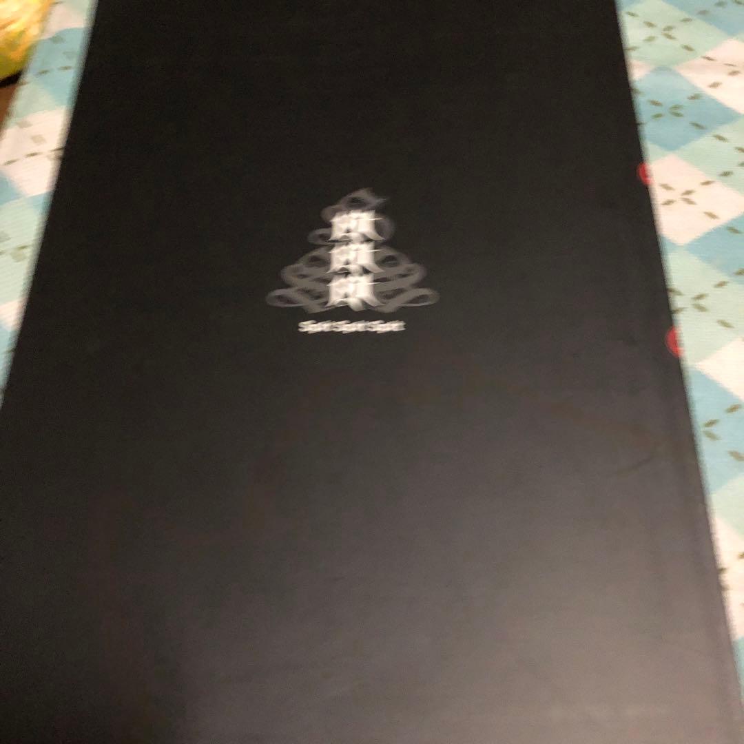 spit spit spit 毒円点crew アートワーク