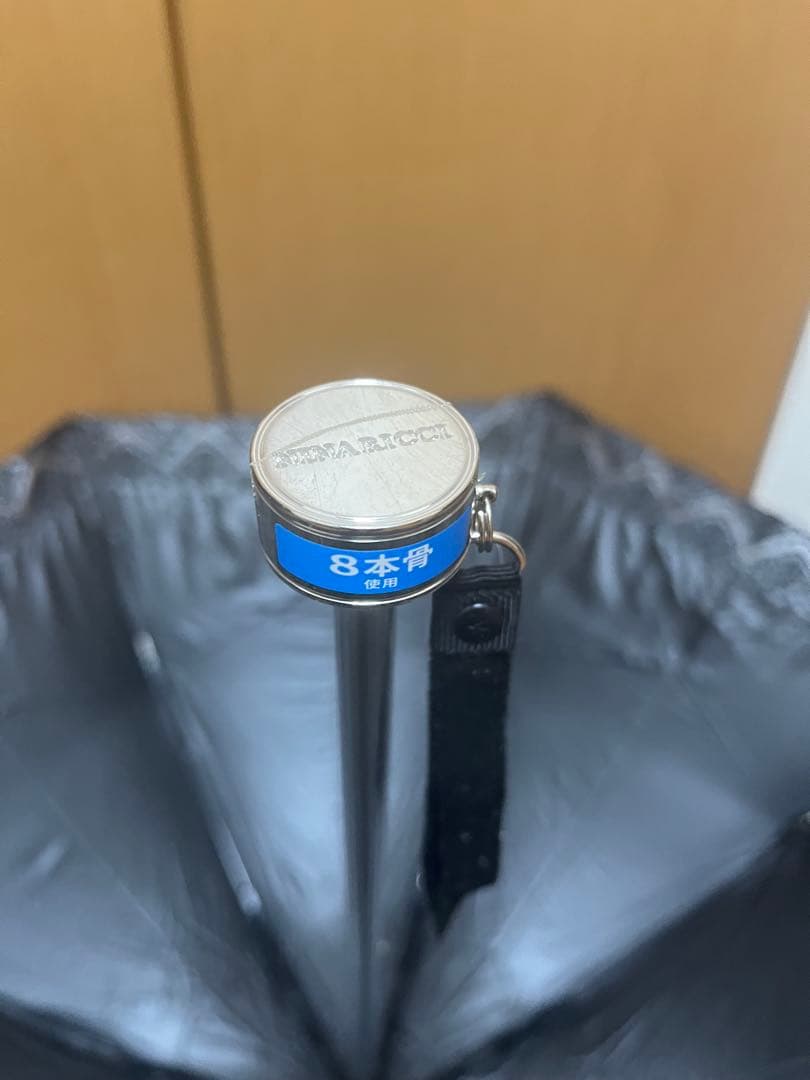 新品　ニナリッチ　晴雨兼用　折りたたみ傘