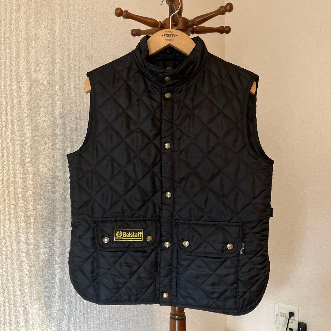 イギリス発　Belstaff ベルスタッフ　黒　キルティングベスト　ユニセックス