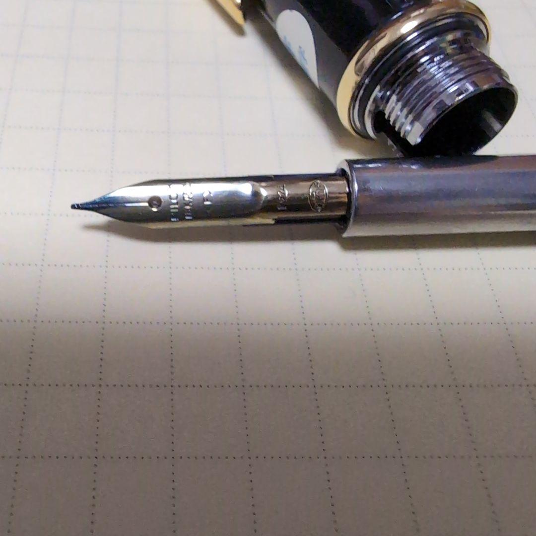 PILOT キャップレス万年筆