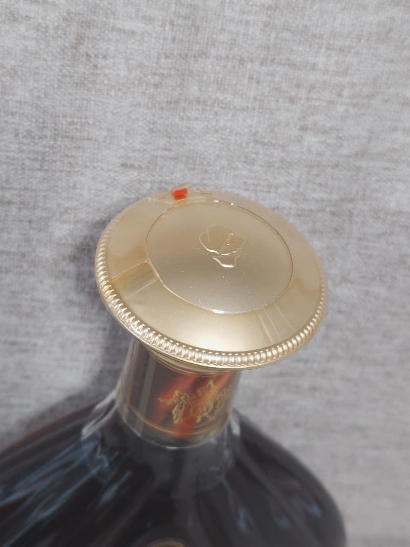 COURVOISIER XO IMPERIAL 700ml 40%コニャック古酒