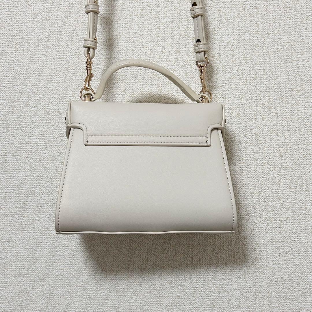 リュタンビジュースタッズポシェット CELFORD セルフォード