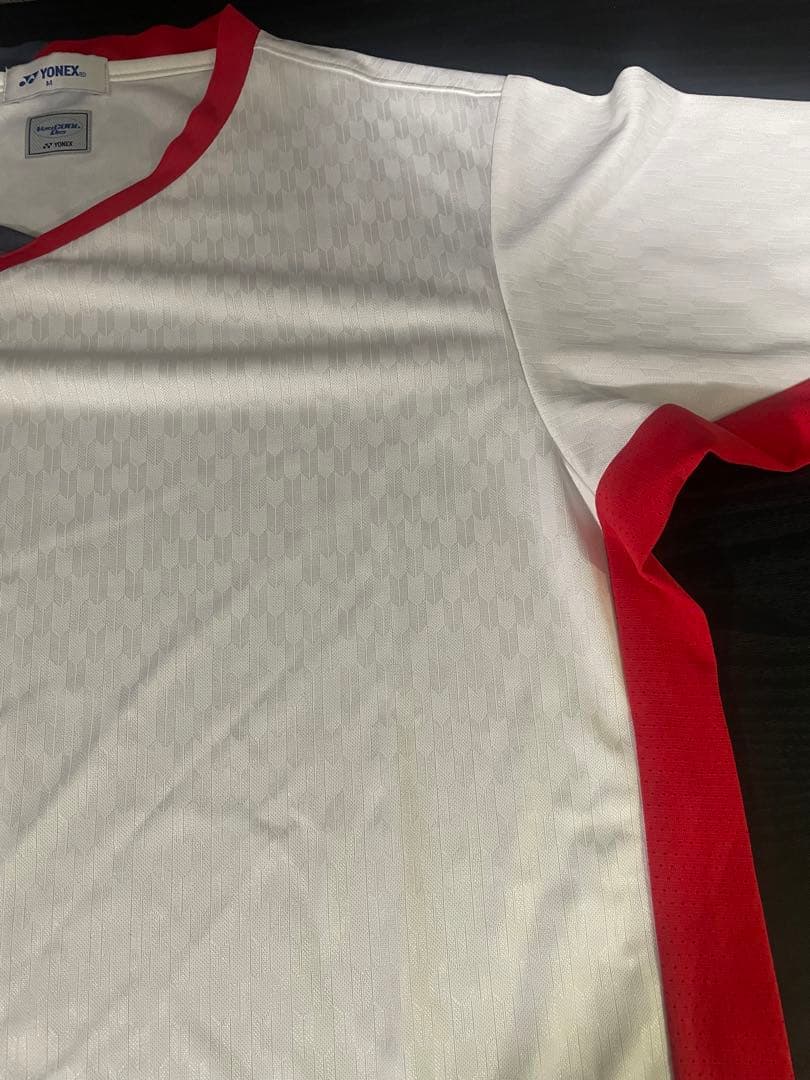 日本代表　桃田賢斗モデル　YONEX バドミントンウェア Mサイズ ホワイト