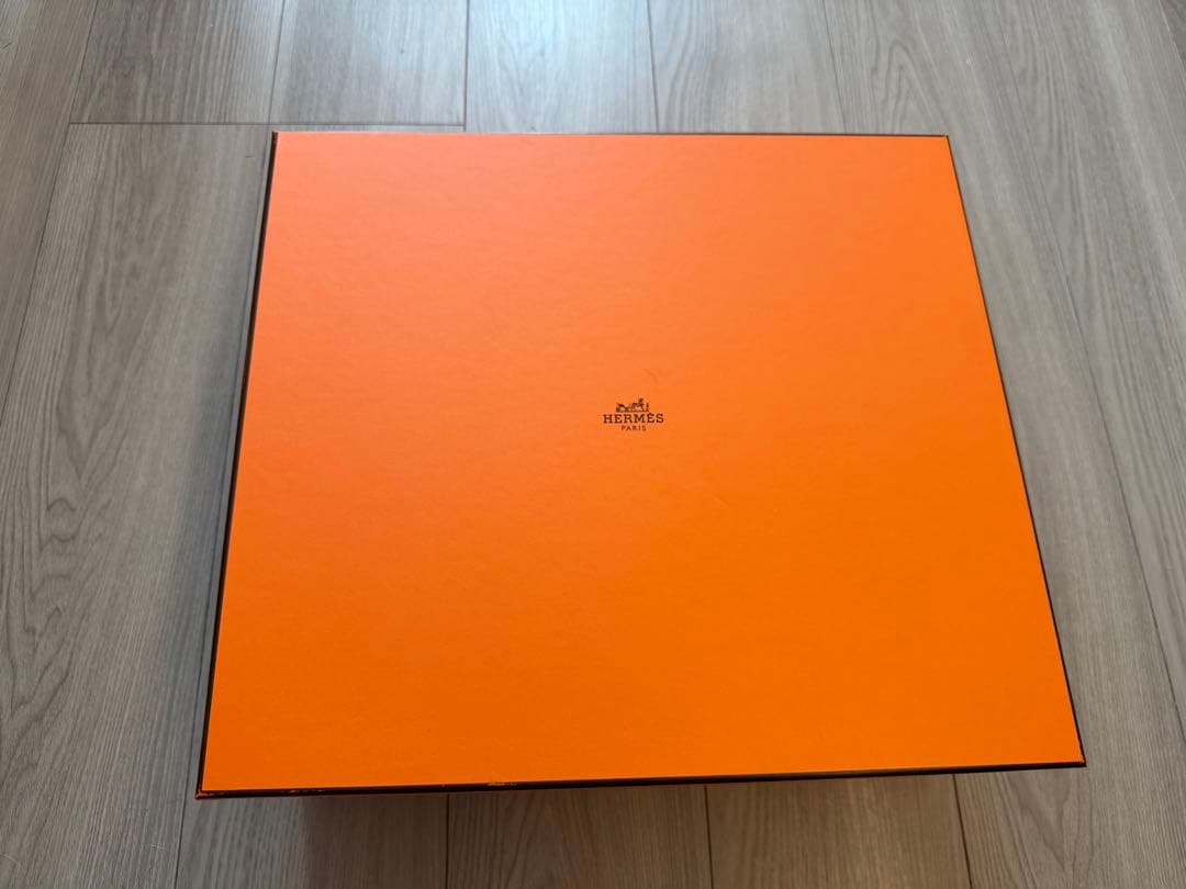 HERMES ガーデンパーティーTPM 空箱