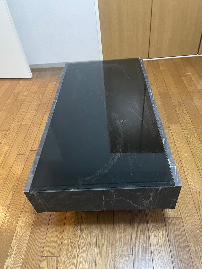 【都内限定/発送不可】黒のマーブル風センターテーブル