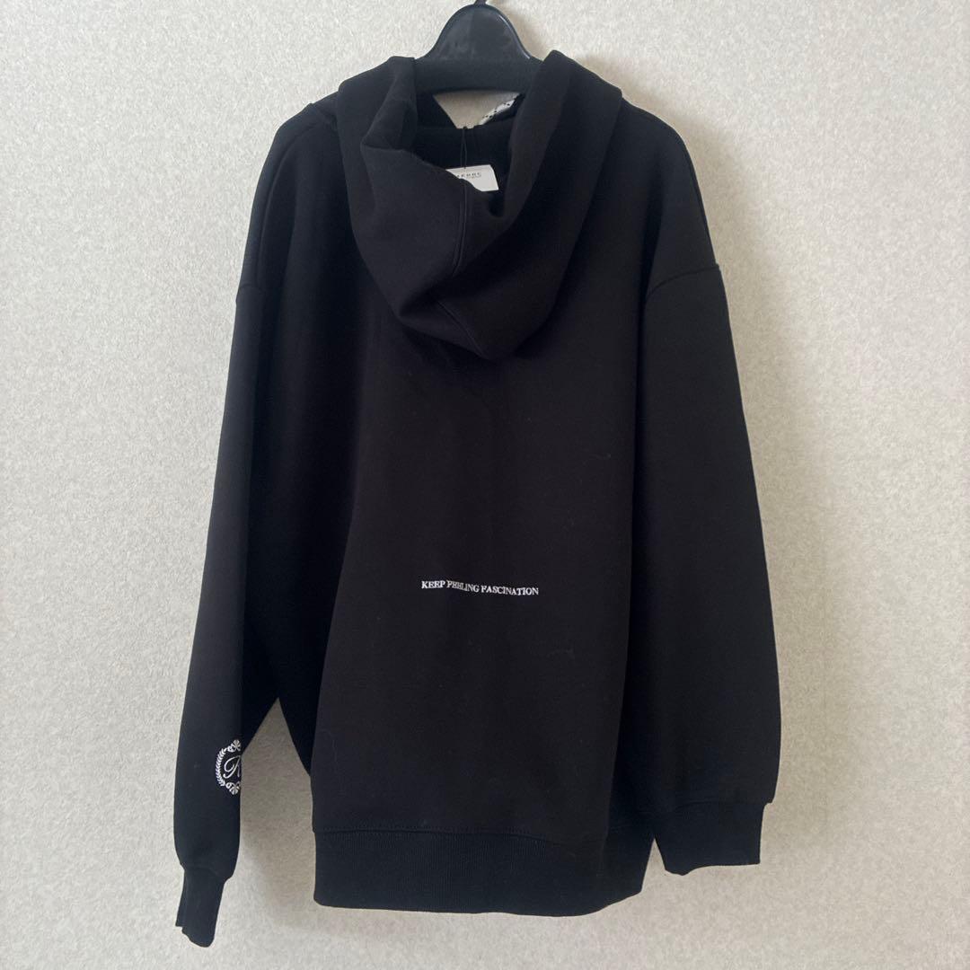 ヤマダヤ　MEDOC パーカー
