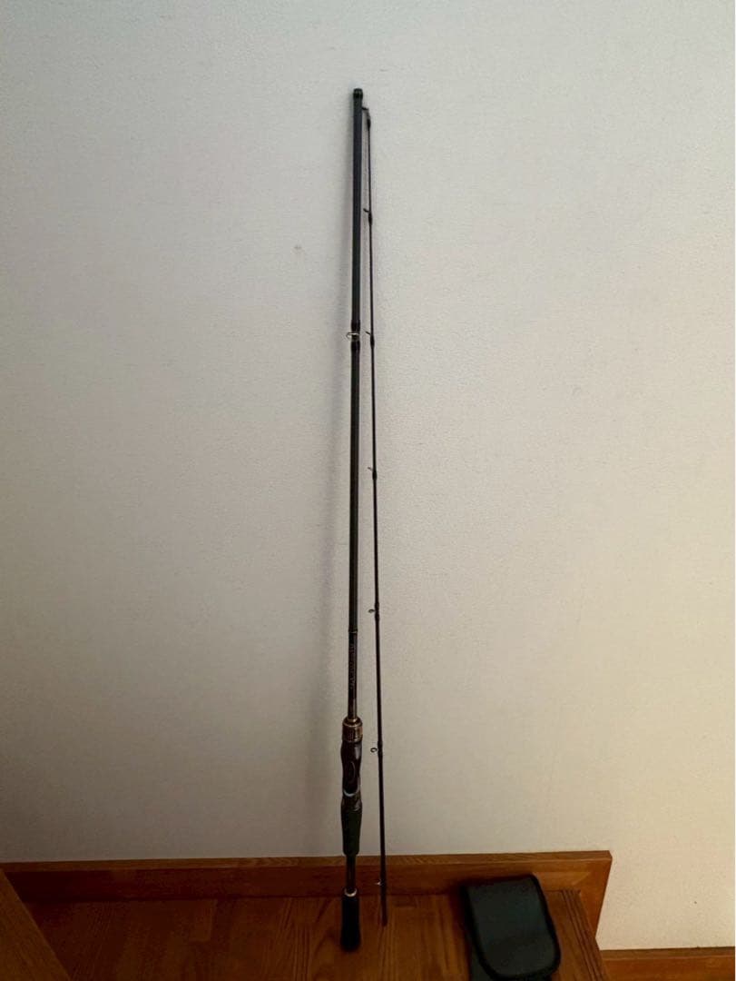 BASS ONE XT+ 166 M-2バスロッド ロッドケース付き