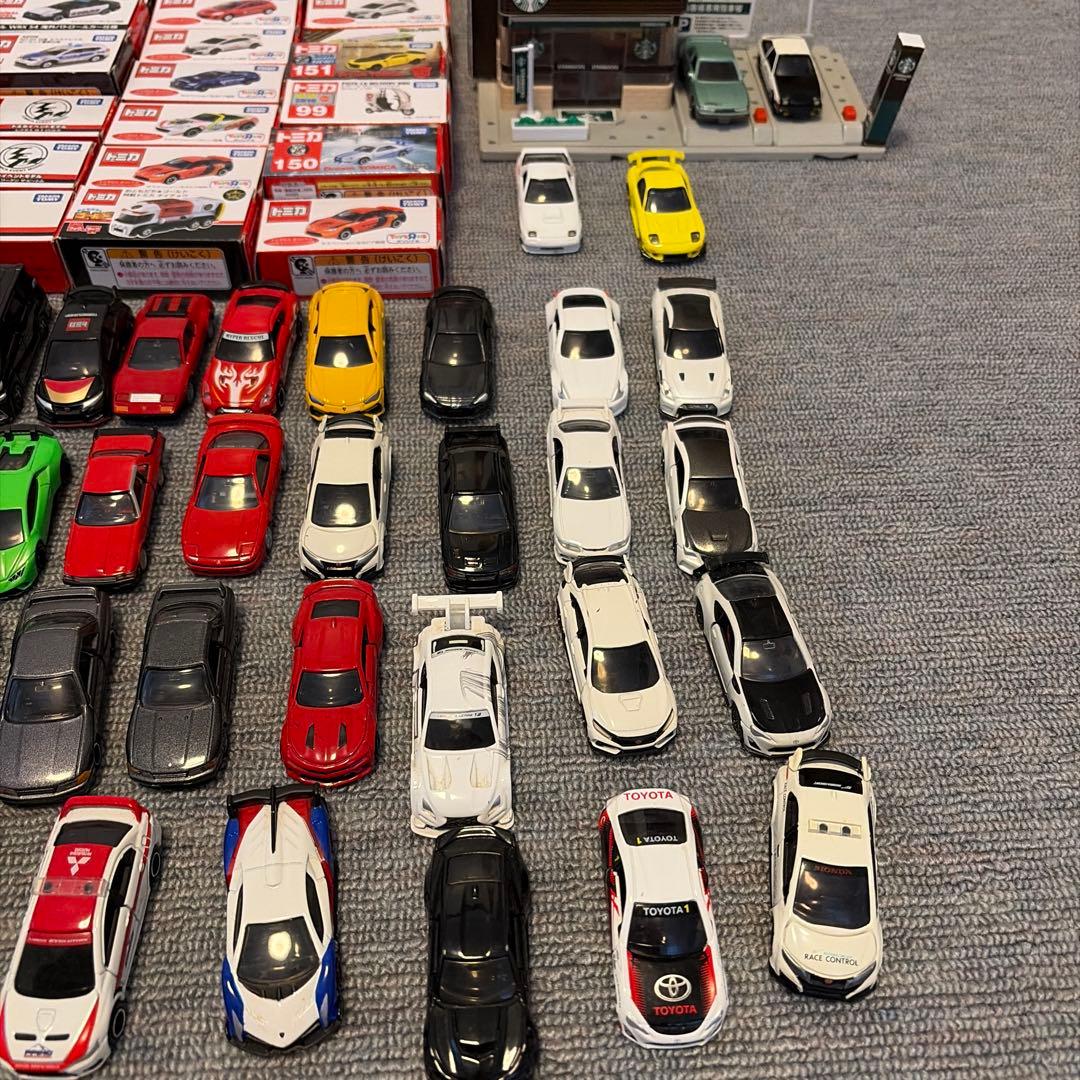 b*b様 トミカ まとめ売り約140台セット