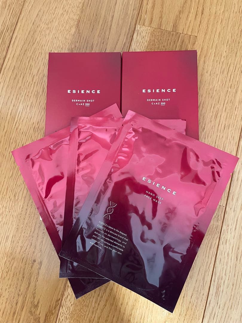 ESIENCE C×AZ ダーマインショット200 パック付き