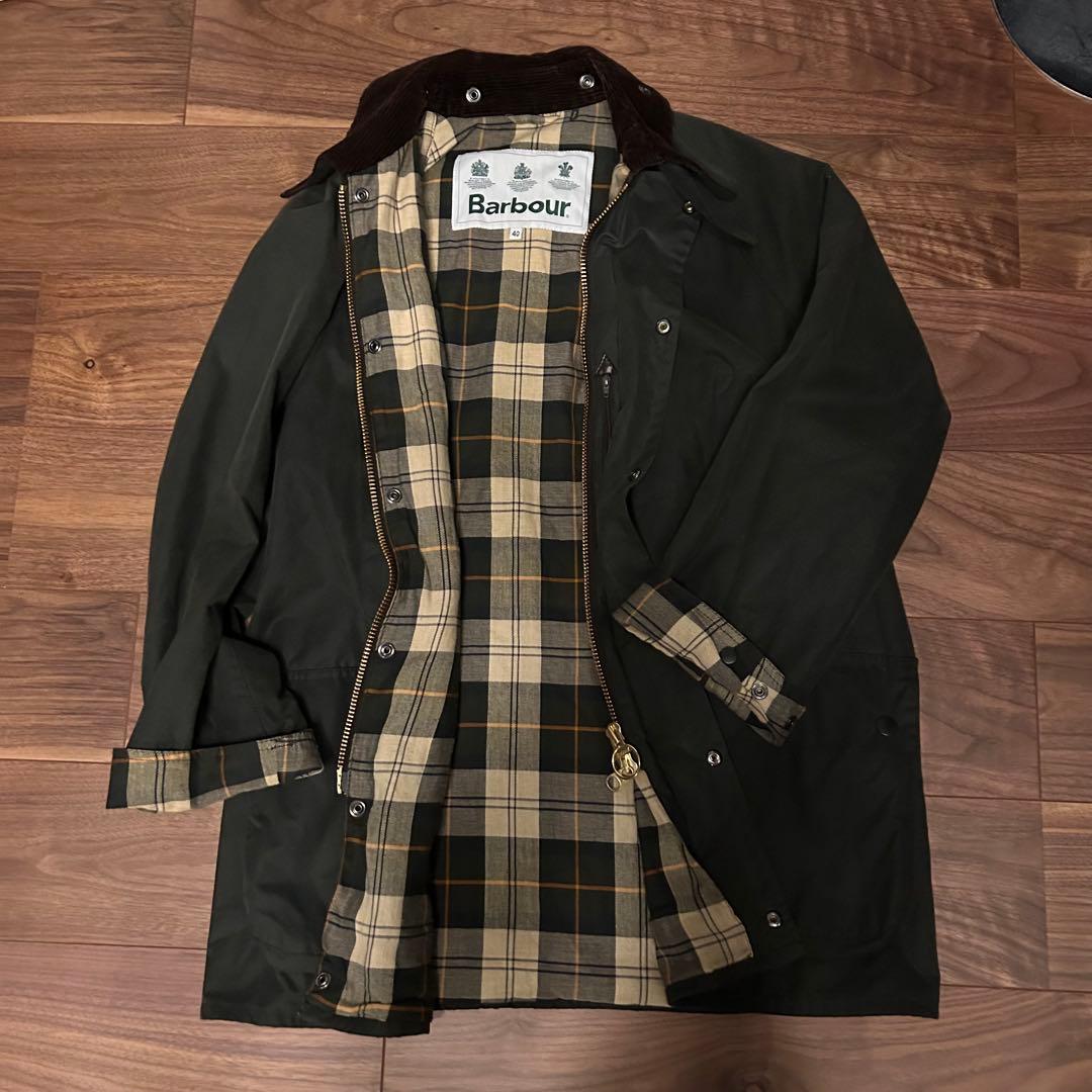 美品Barbour Beaufort 40セージ オイルドジャケット バブアー