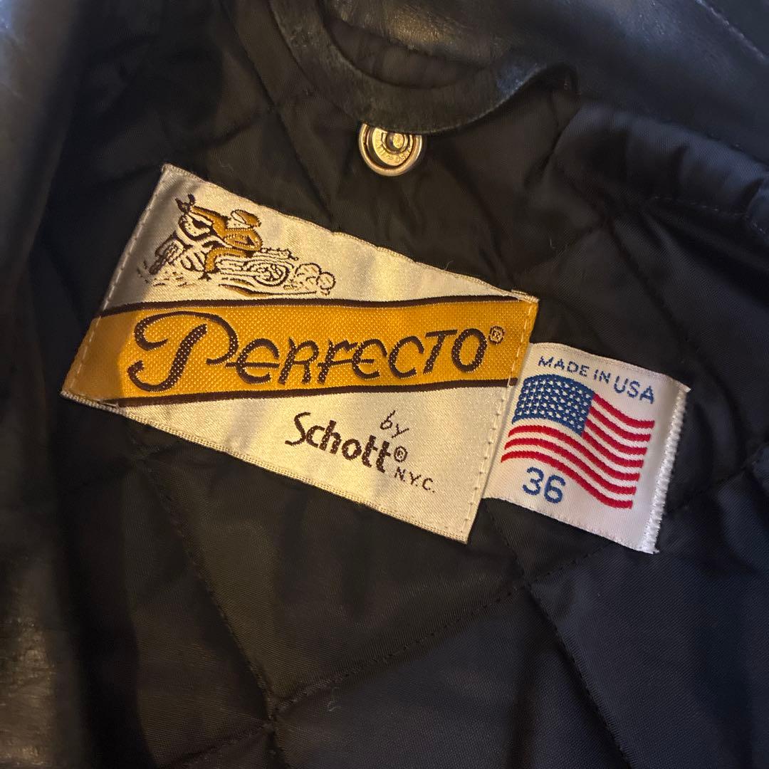 キヌ【美品】Schott Perfecto ダブルライダースジャケット