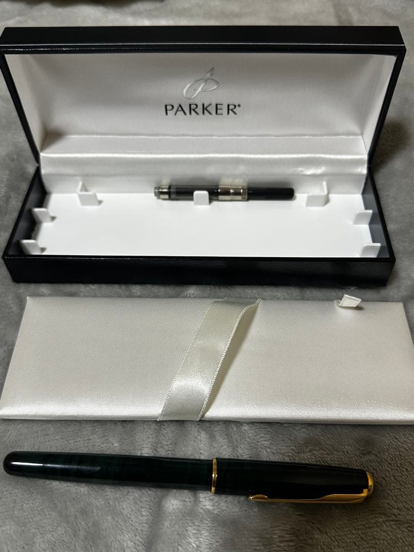 Parker 万年筆 黒 緑 コンバーター付き