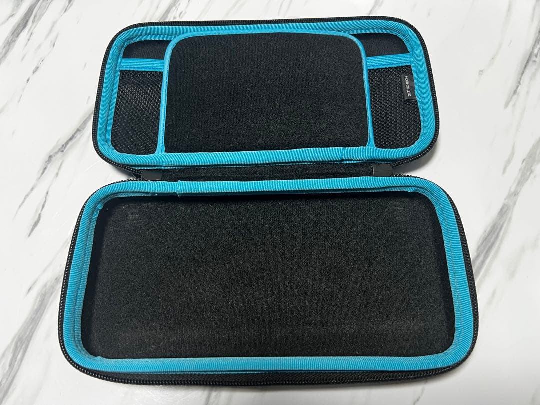 Nintendo Switch lite カバー付き