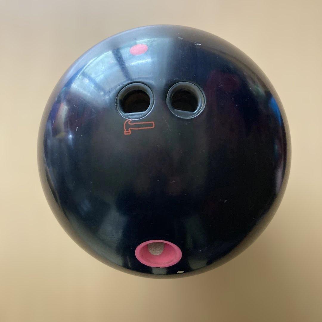HAMMER BLACK WIDOW ボウリングボール14ポンド