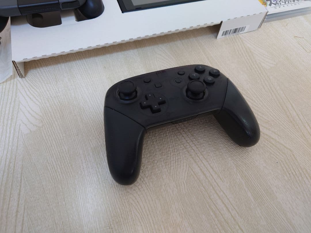Nintendo Switch 本体 Proコントローラー　スマブラ　セット