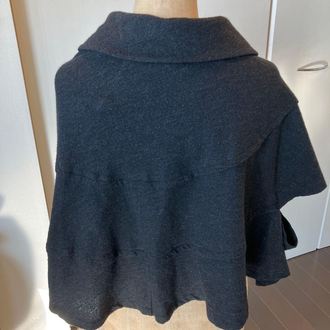 コムデギャルソン　春物 ダークグレー Mサイズ ケープコート