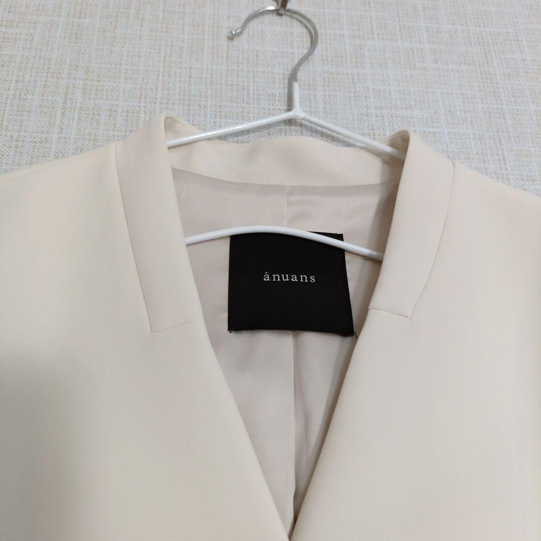 【美品】anuans アニュアンス 　カーブフロントジレ