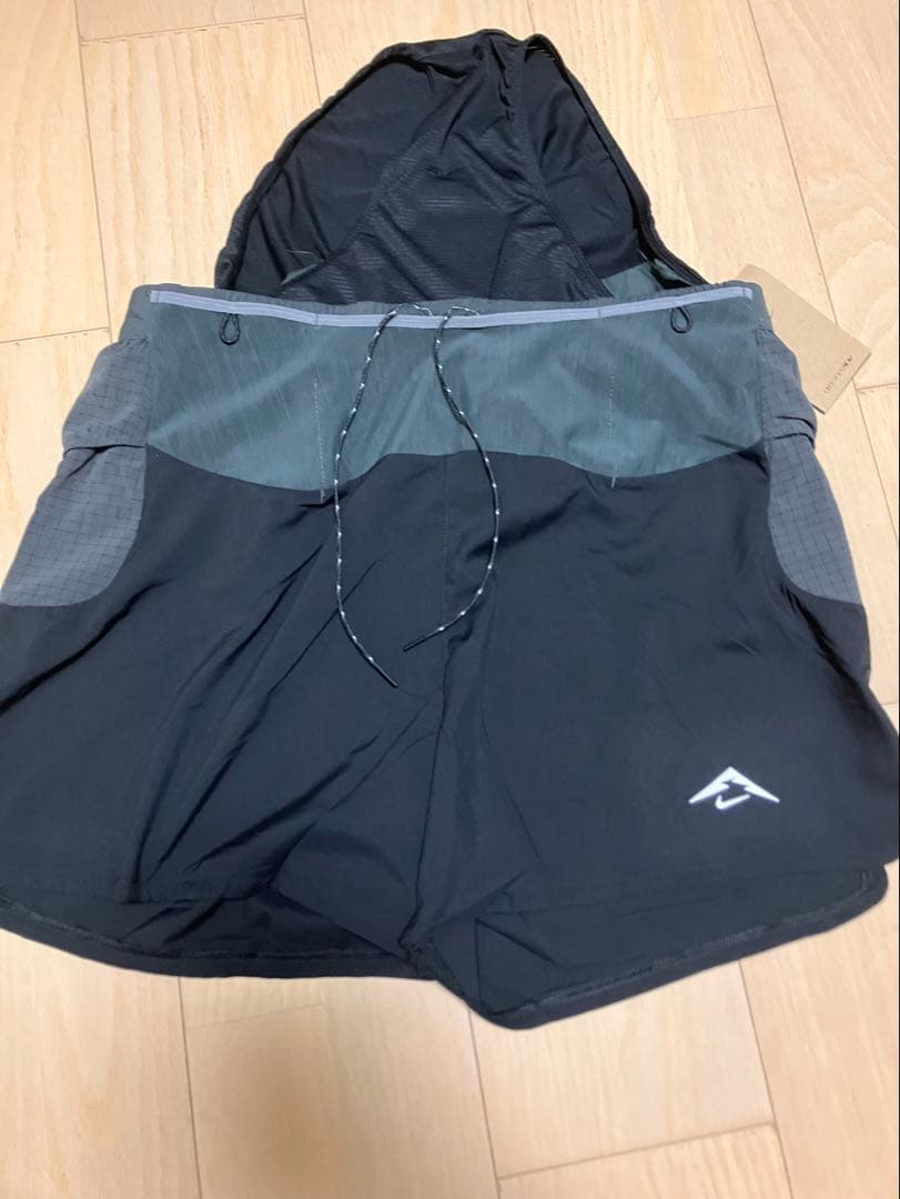 ナイキ トレイル セカンド サンライズ 13cm Dri-FITランニング L