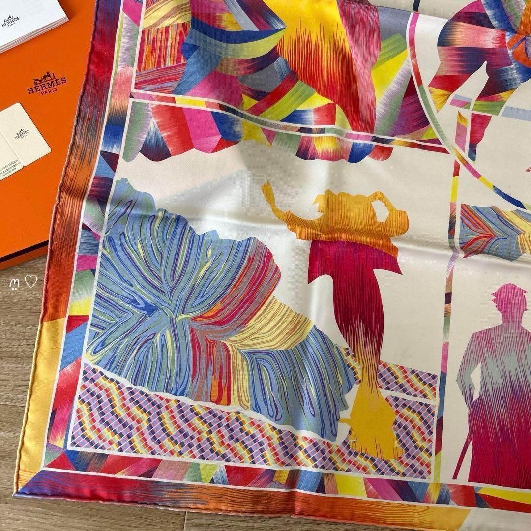 HERMES　エルメス　カレ90　マーブルシルクWOW　シルクスカーフ