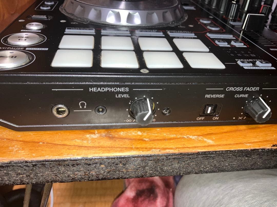 Pioneer DDJ-SR コントローラー