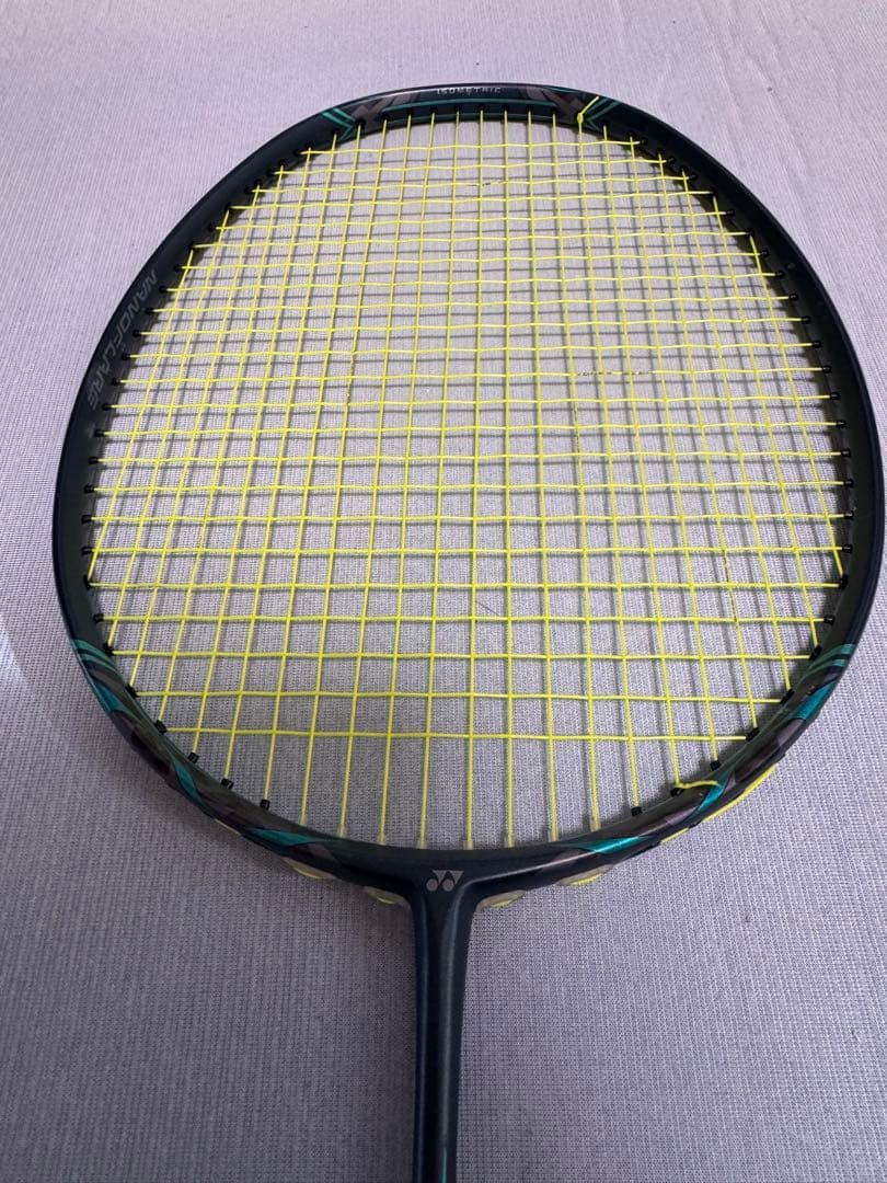 ヨネックスNanoflare 800 Pro 3UG6