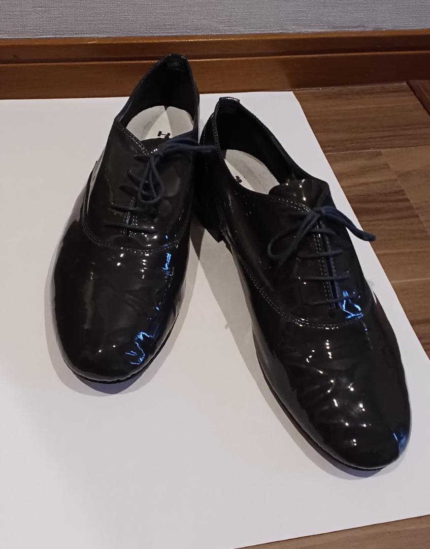 レペット（Repetto）　エナメル　メンズシューズ　グレー　フォーマルシューズ