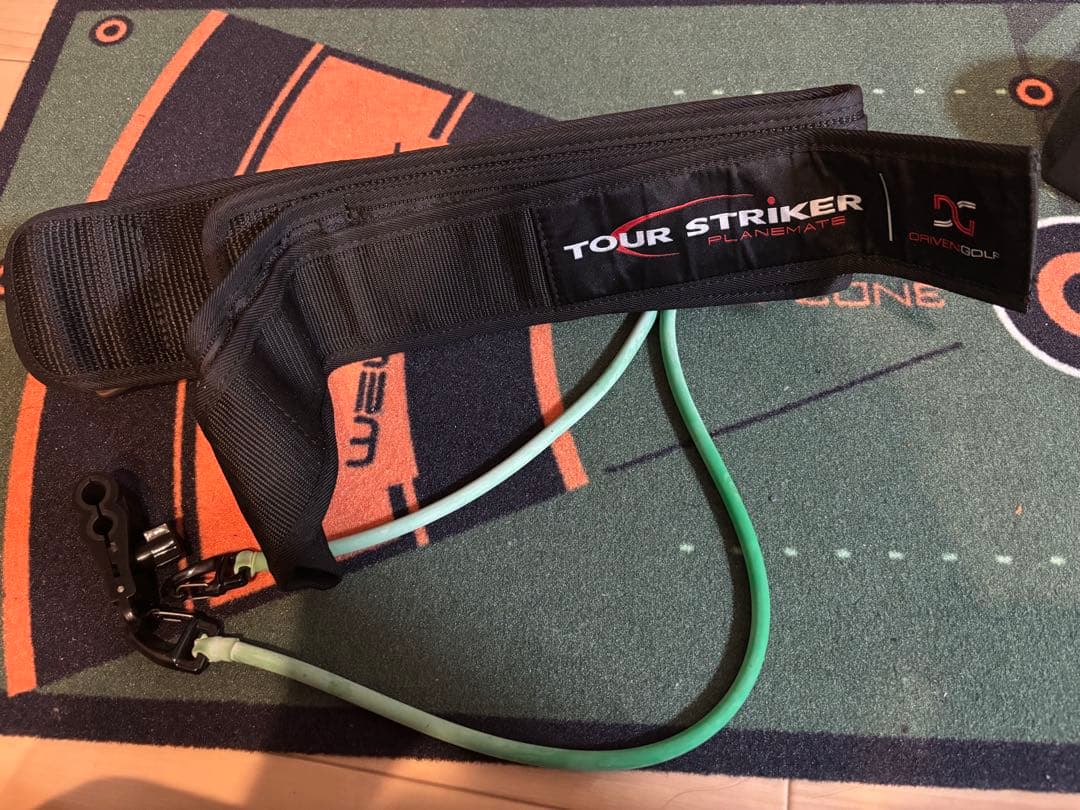 プレーンメイト　TOUR STRIKER ゴルフ　練習器具