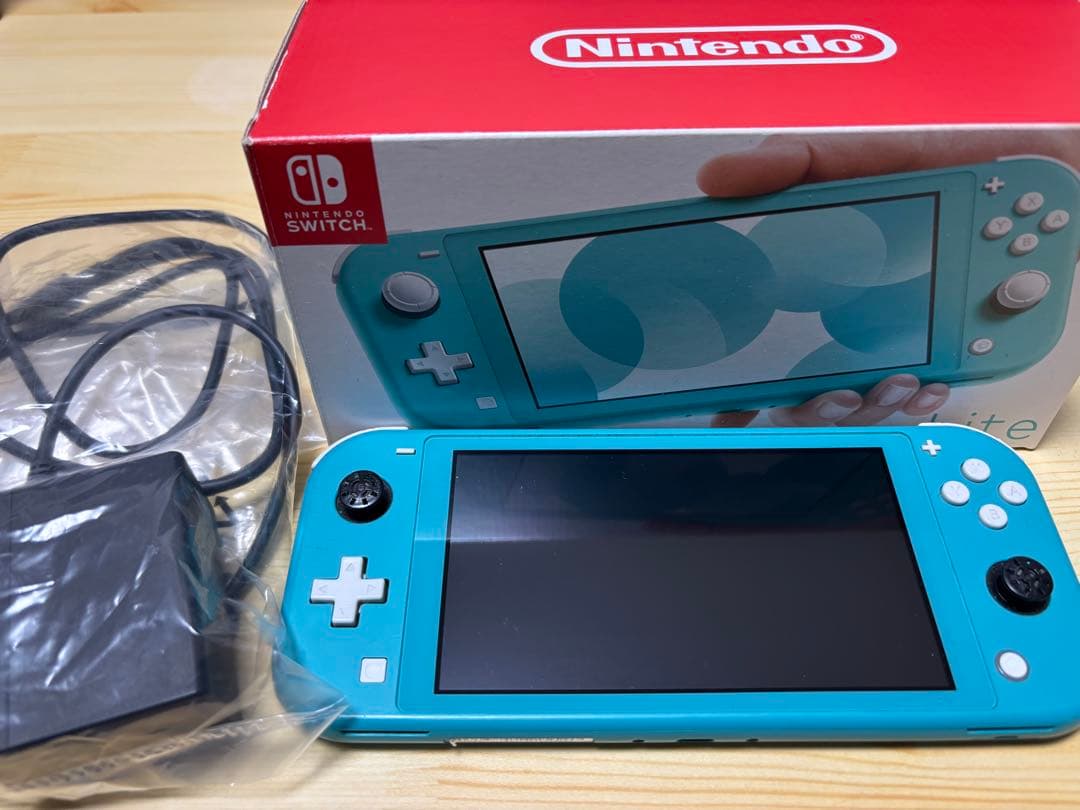 マ*ル様 Nintendo Switch Lite ターコイズ