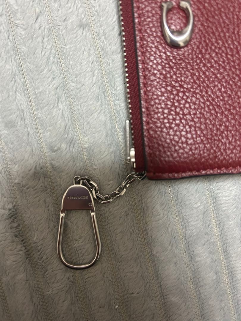 新品未使用　coach エッセンシャル　Lジップ　キーケース　ケース