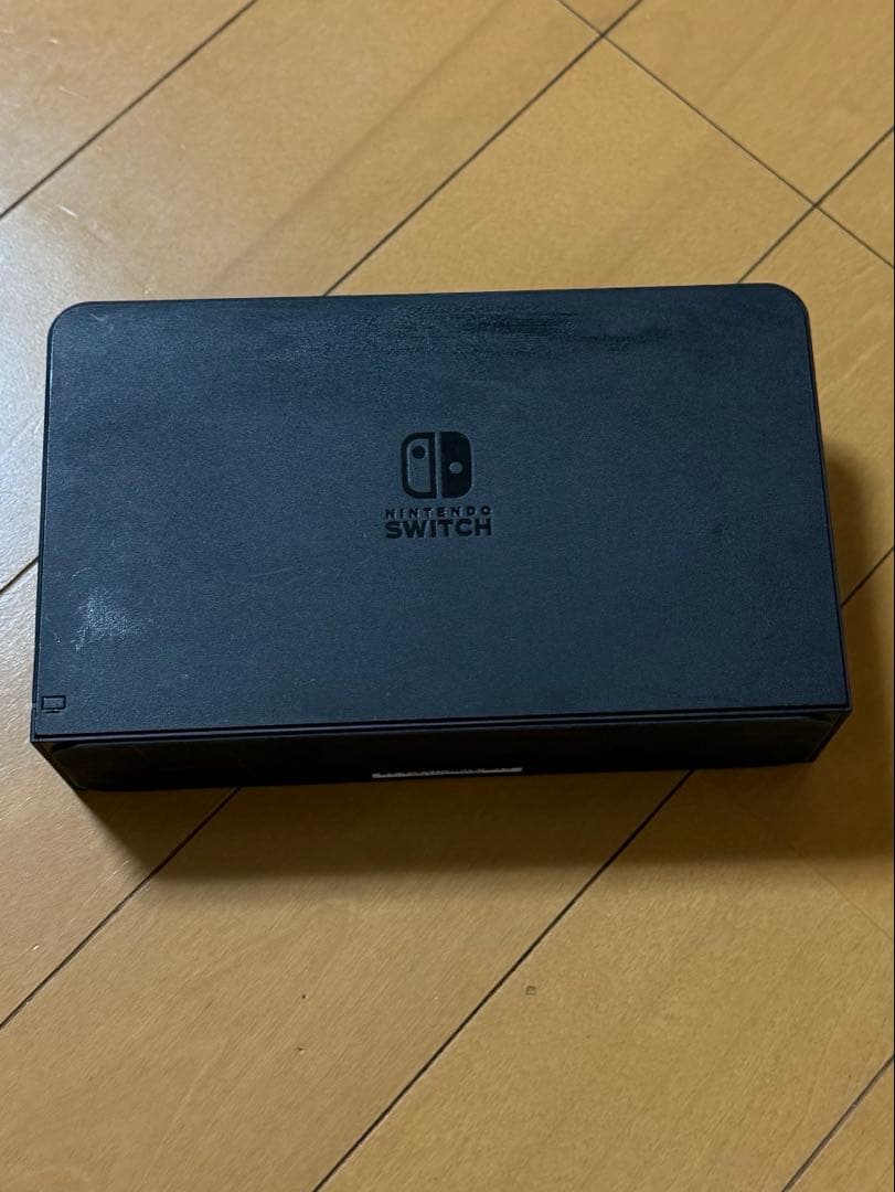 せ*様 マ*ん様 Nintendo Switch 本体 ドッグ　ジョイコン付き