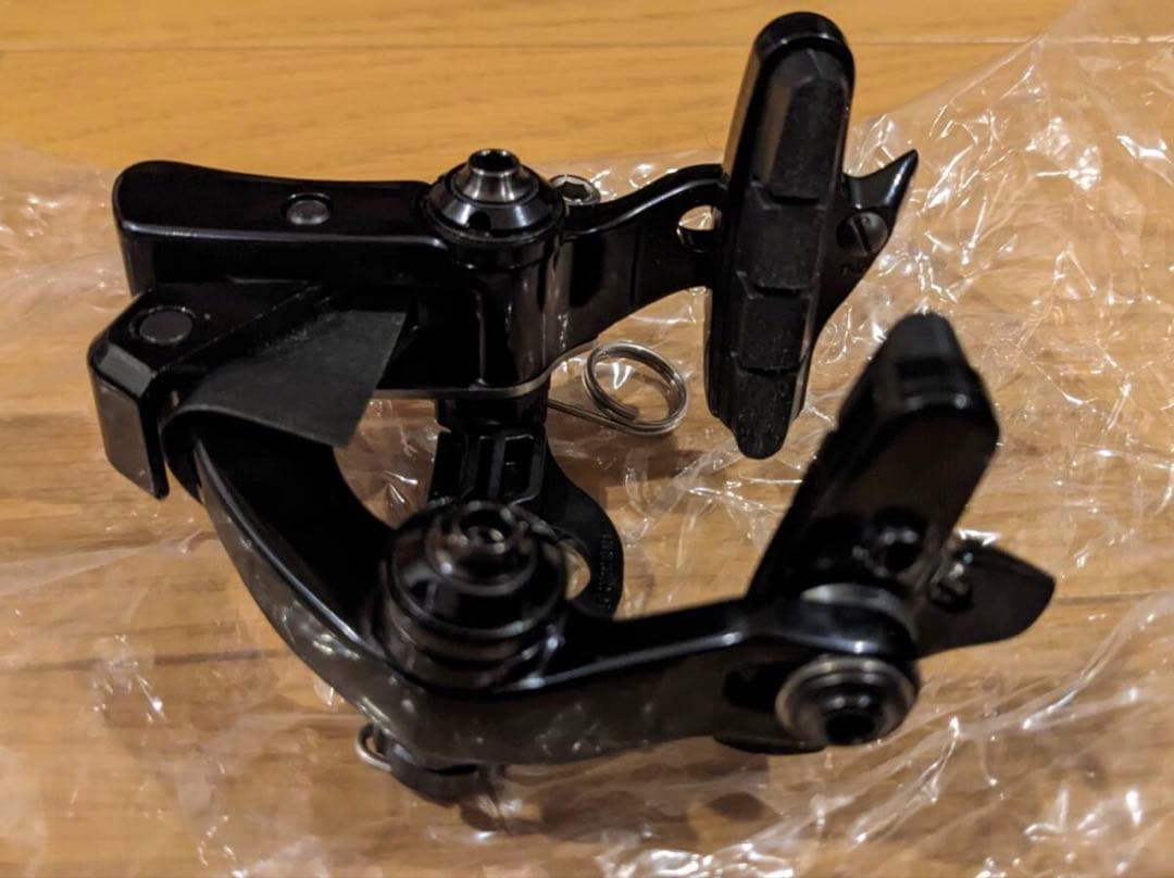 SHIMANO DURA-ACE BR-R9110-R キャリパーブレーキ