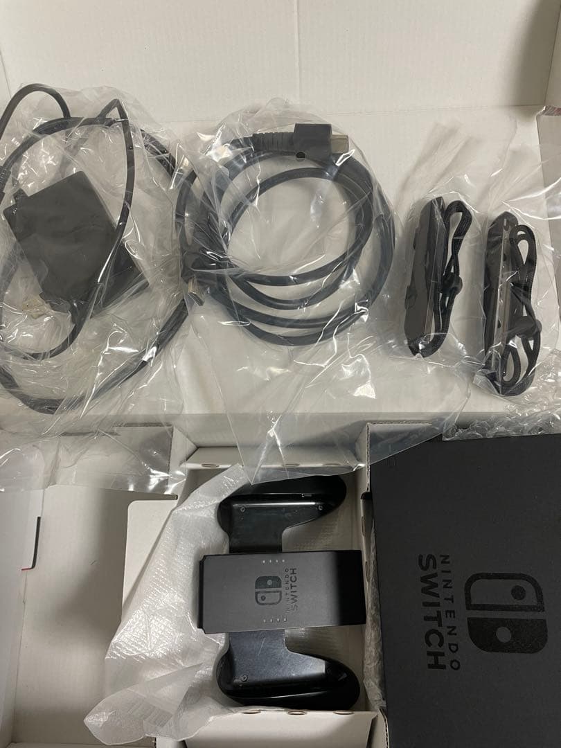 Nintendo Switch ブルー/レッド