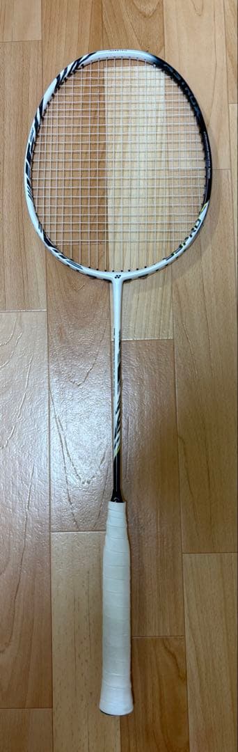 Yonex アストロクス99pro 3UG5