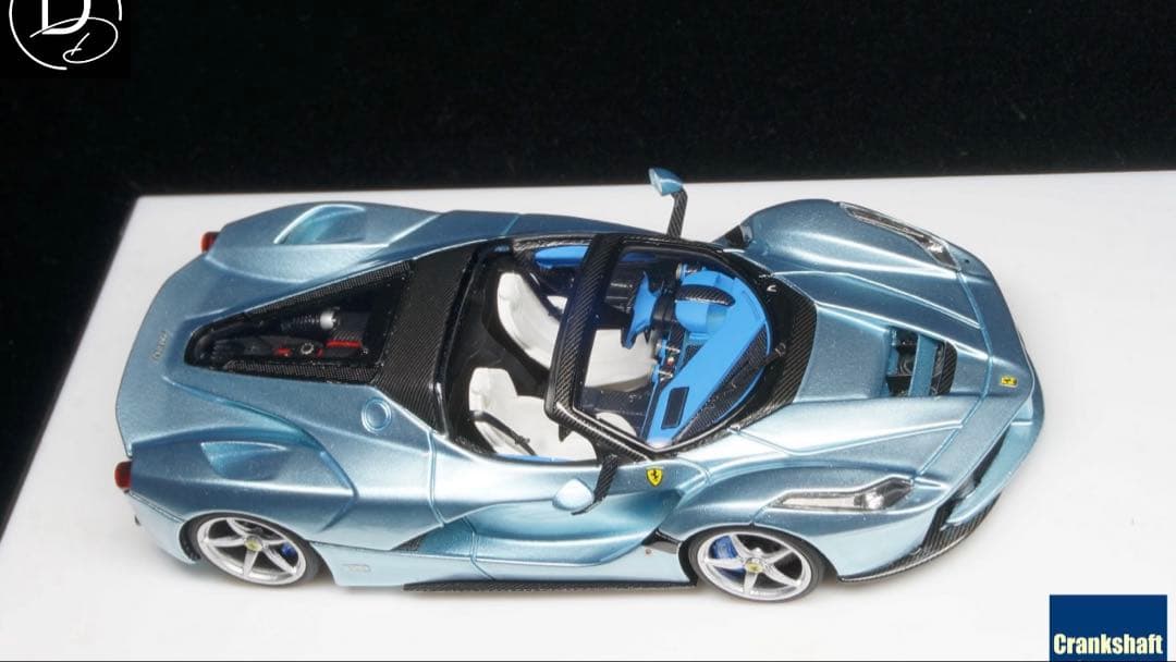 Ferrari LaFerrari ミニカー 1/64 アイスブルー