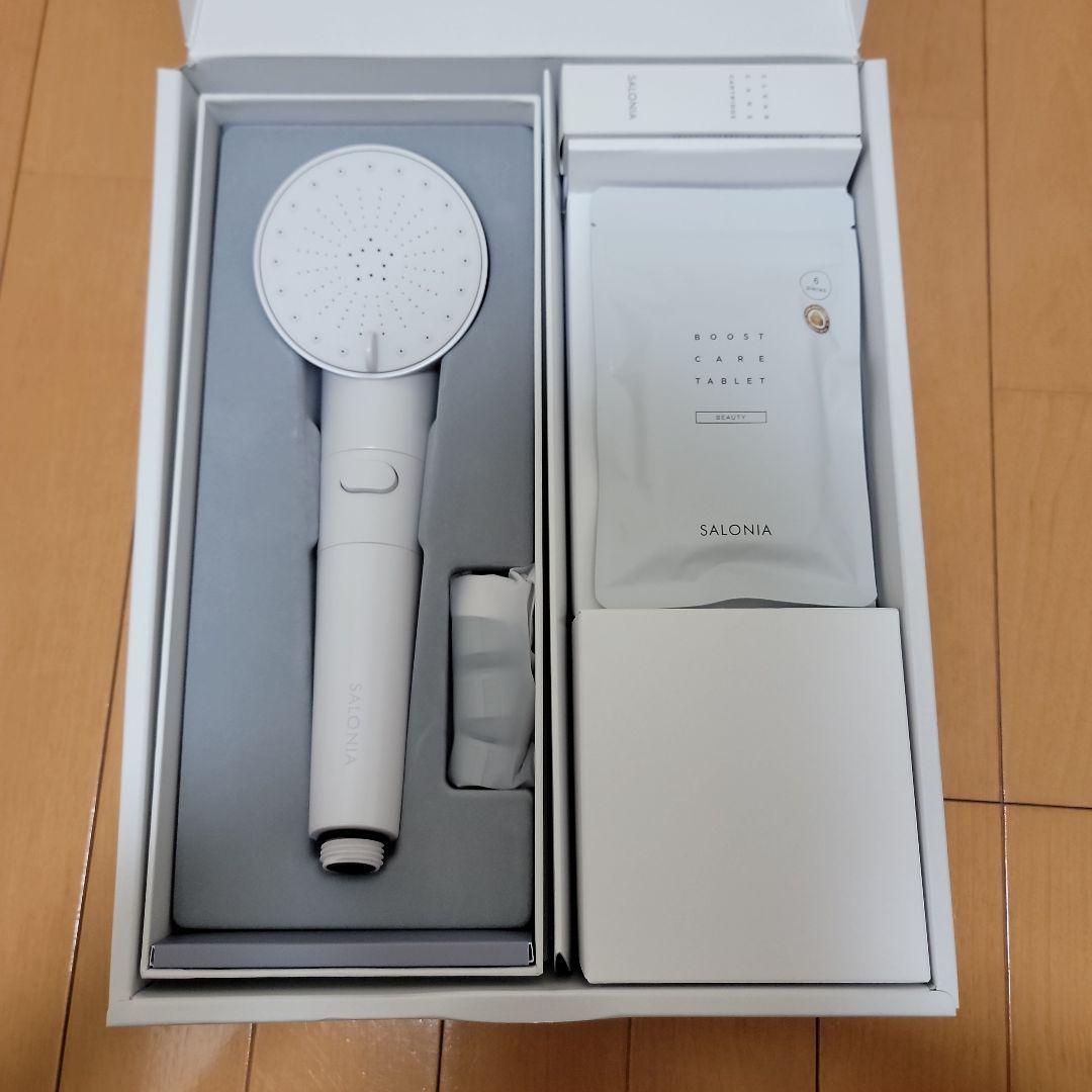 サロニア　ファインバブルクリア　シャワーヘッド　ホワイト