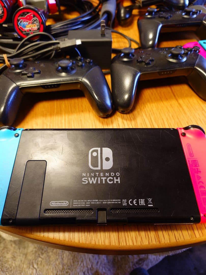 ★ニンテンドースイッチ　Switch本体＋付属品付き　ファミリーセット★