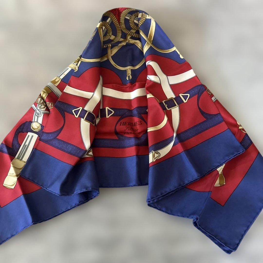 HERMESエルメス　シルクスカーフ