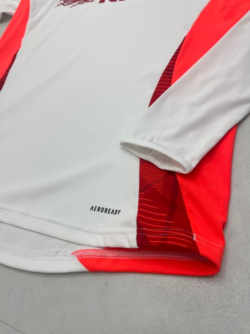 【新品タグ付】アディダス 日本代表 TIRO24 トレーニング ハーフジップ