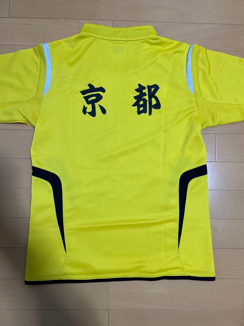 バドミントン　京都背面　ユニフォーム