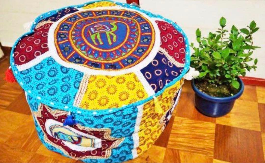 ☆新品☆【インド】刺繍＆ミラーワーク　プフ　クッションカバー＊ラジャスターン＊③
