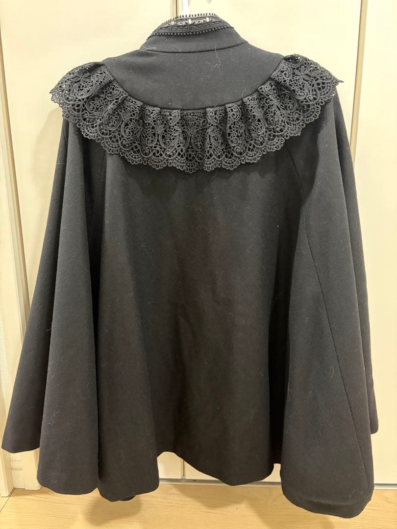Sheglit Edelweiss ケープコート
